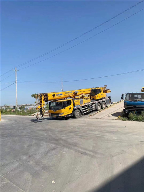 可克达拉市吊车作业时，可能会产生哪些额外收费项目？